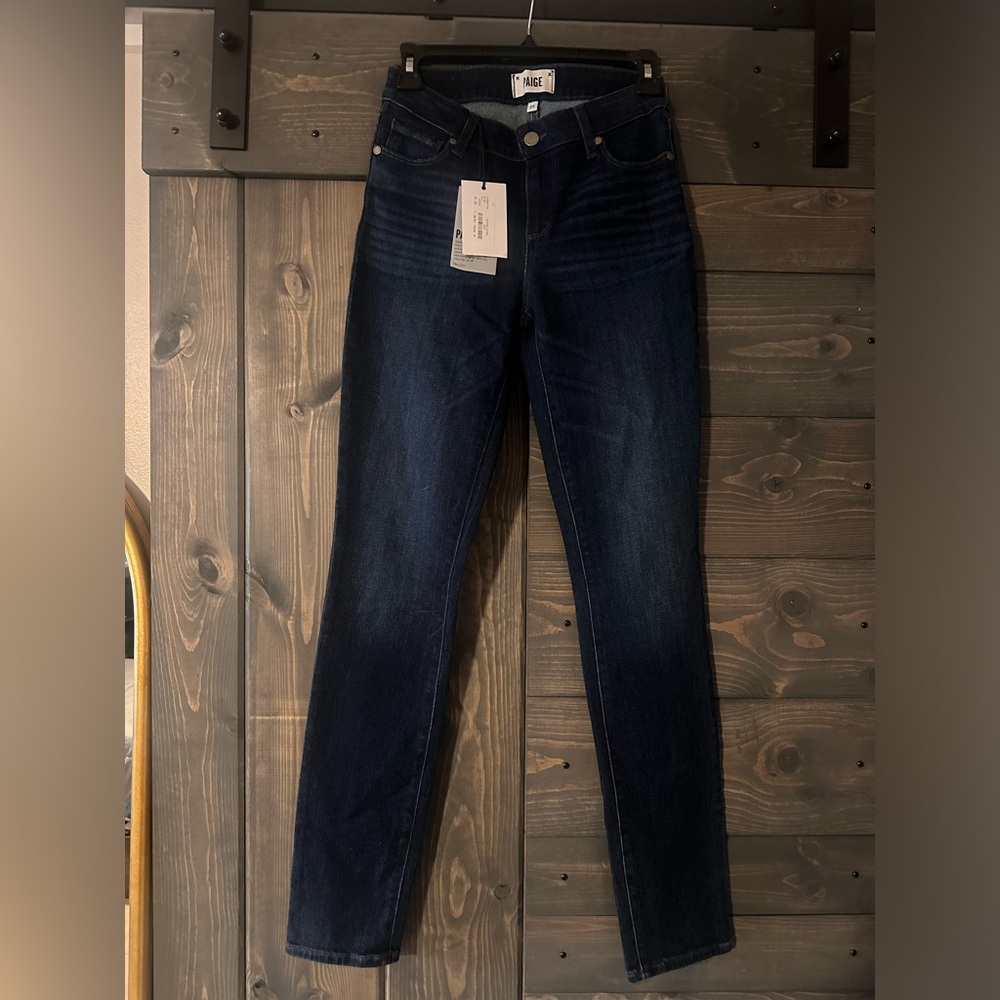 New with tags, PAIGE skyline skinny jeans